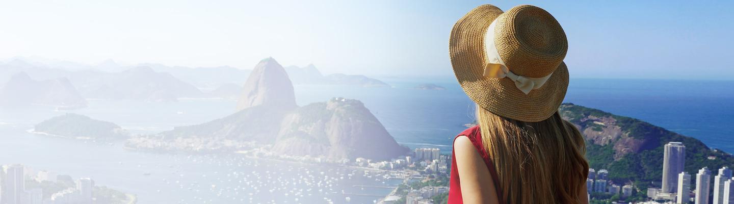 Imagen de encabezado de tarjeta de crédito Karta Visa Infinite